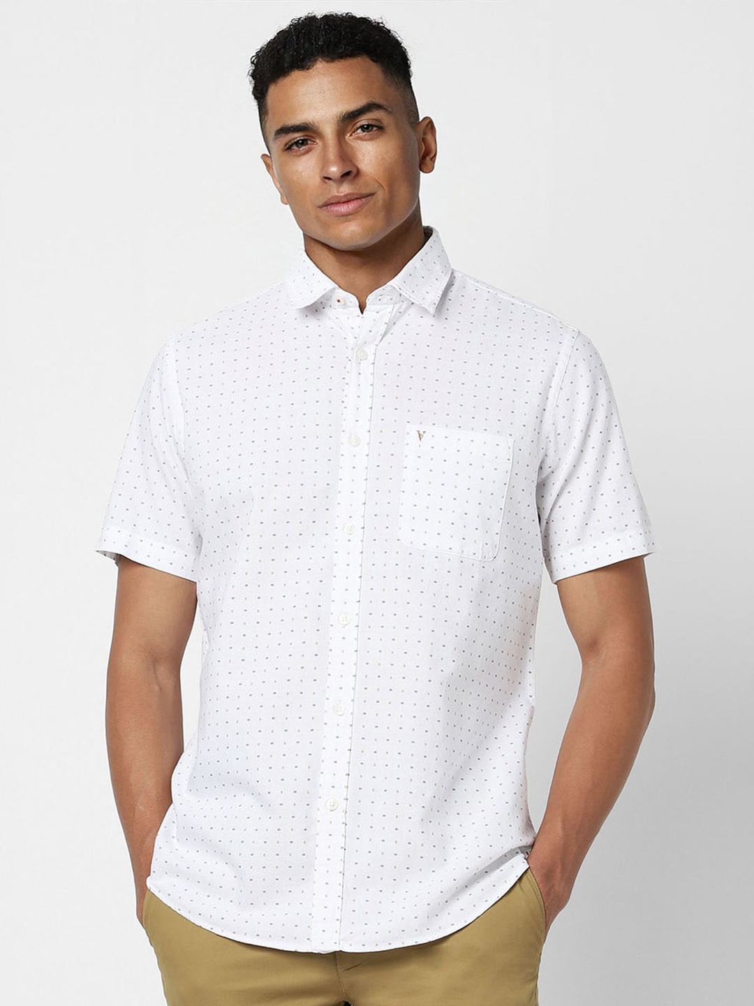 

Van Heusen Sport Slim Fit Micro Ditsy Printed Casual Shirt, White