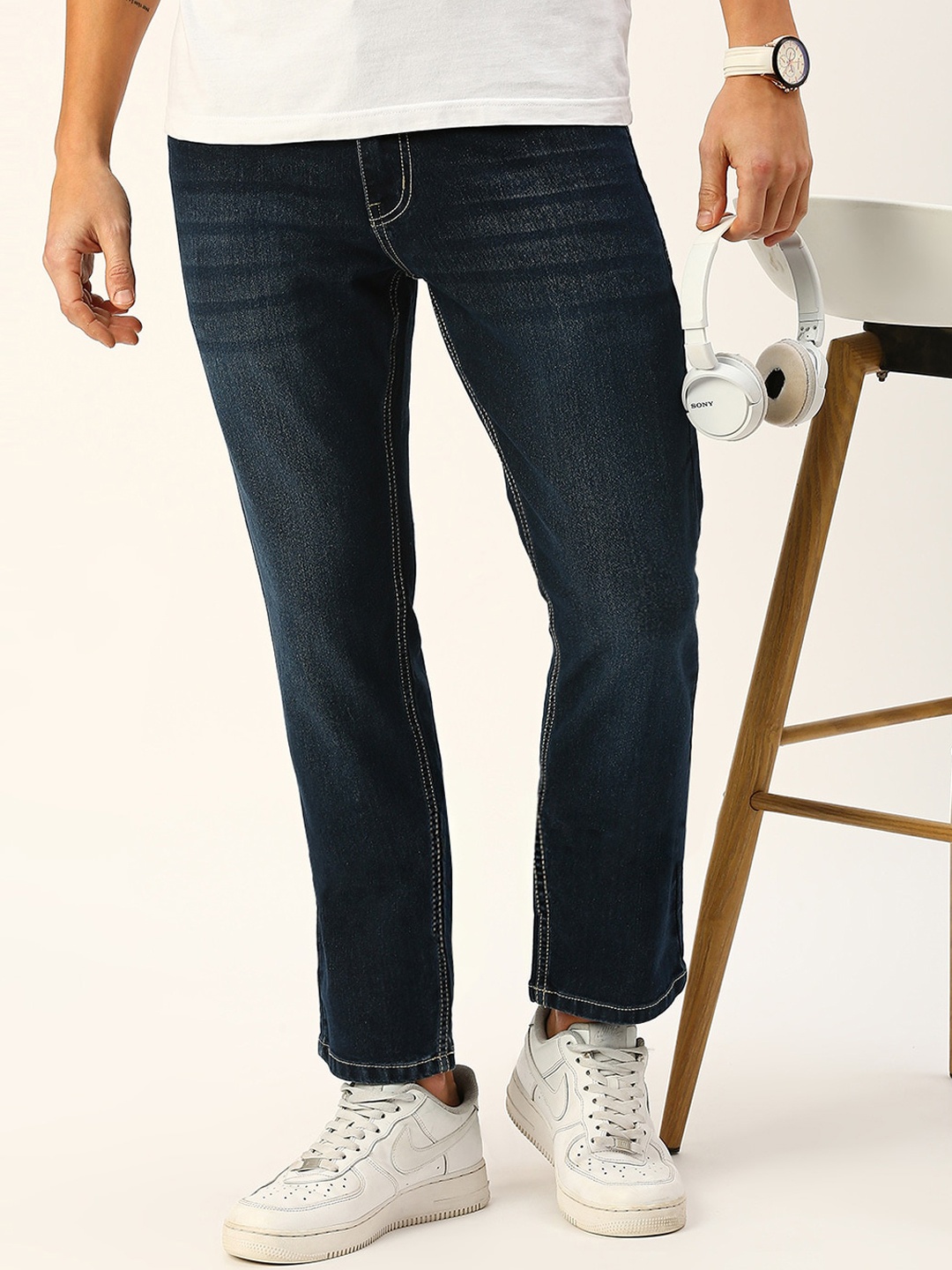 

Thomas Scott Men Blue Smart Slim Fit Clean Look Light Fade Stretchable Jeans