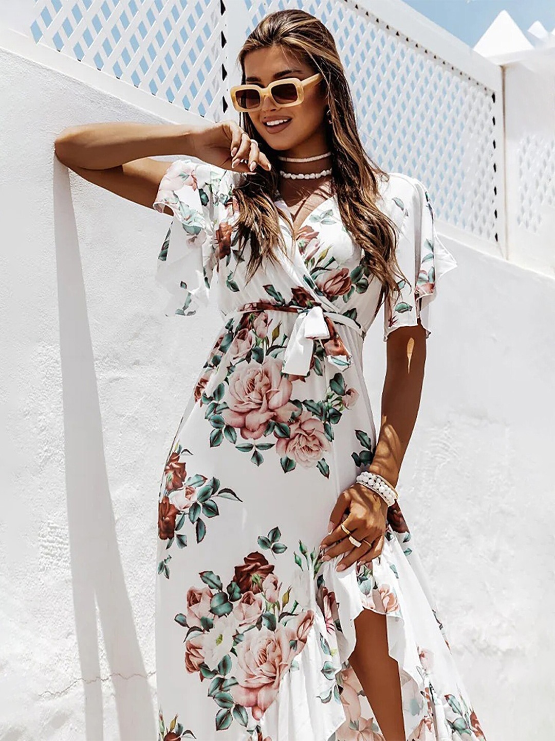 

LULU & SKY Floral Printed V-Neck Gathered Sheath Midi Dress, White