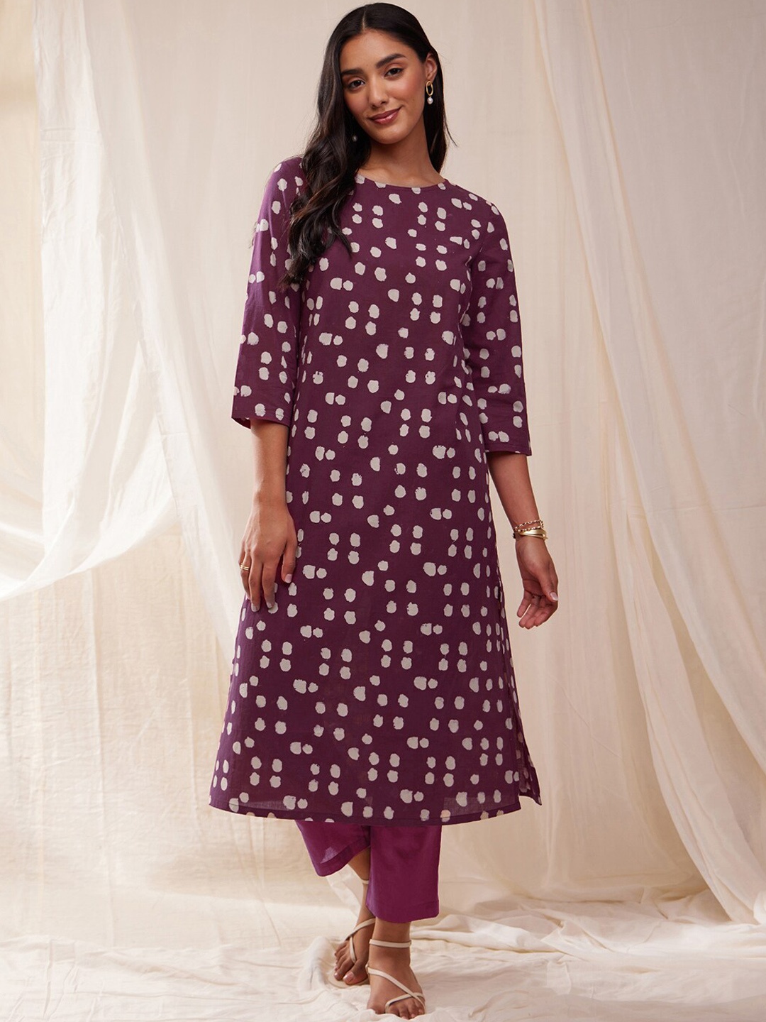 

Pink Fort Printed Regular Pure Cotton Kurta with Trousers, Burgundy