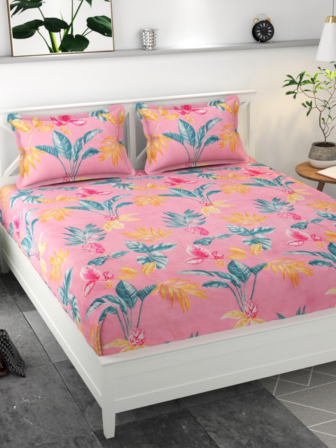 

Bajo's Pink & Blue Floral Cotton Fitted 300 TC Queen Bedsheet With 2 Pillow Covers