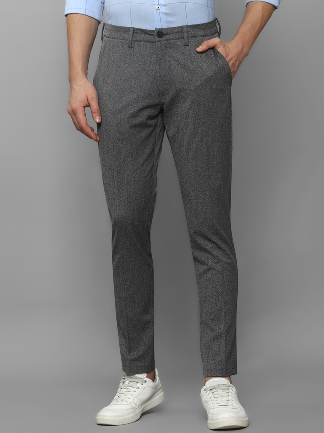 

Louis Philippe Sport Men Slim Fit Mid Rise Chinos, Grey
