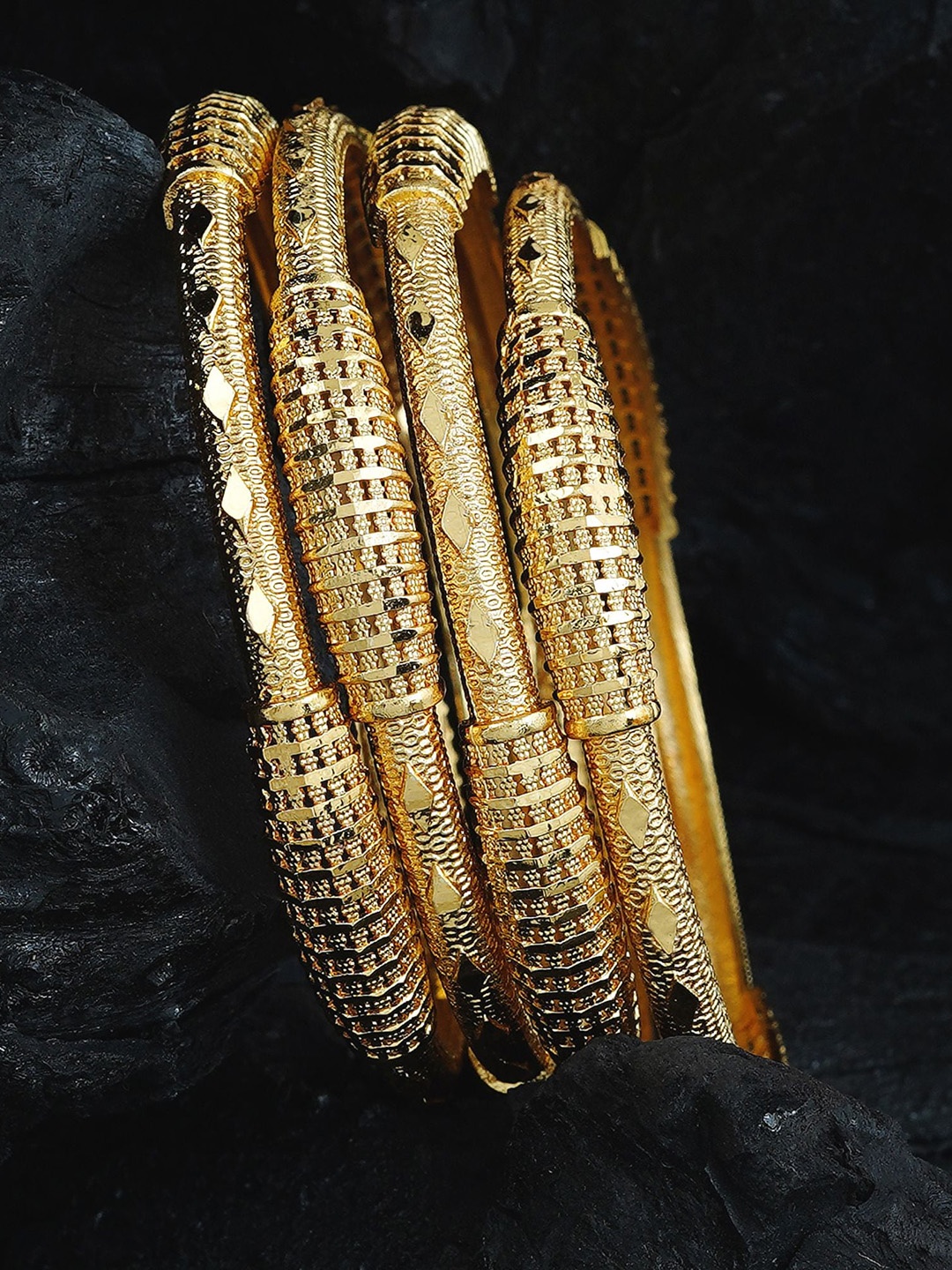 

MANSIYAORANGE Set Of 4 Gold Plated Bangles