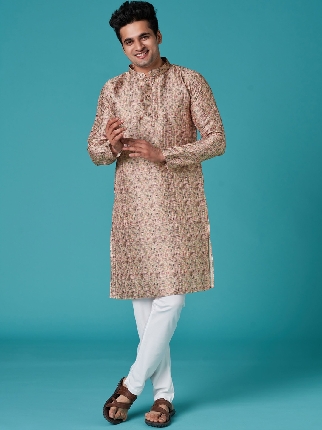 

ZARIMO Abstract Printed Mandarin Collar Kurta, Beige