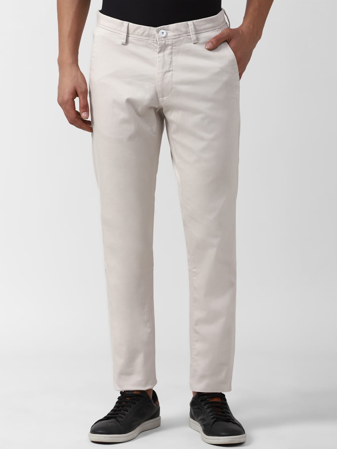 Van Heusen Sport Men Slim Fit Chinos Trousers, Cream