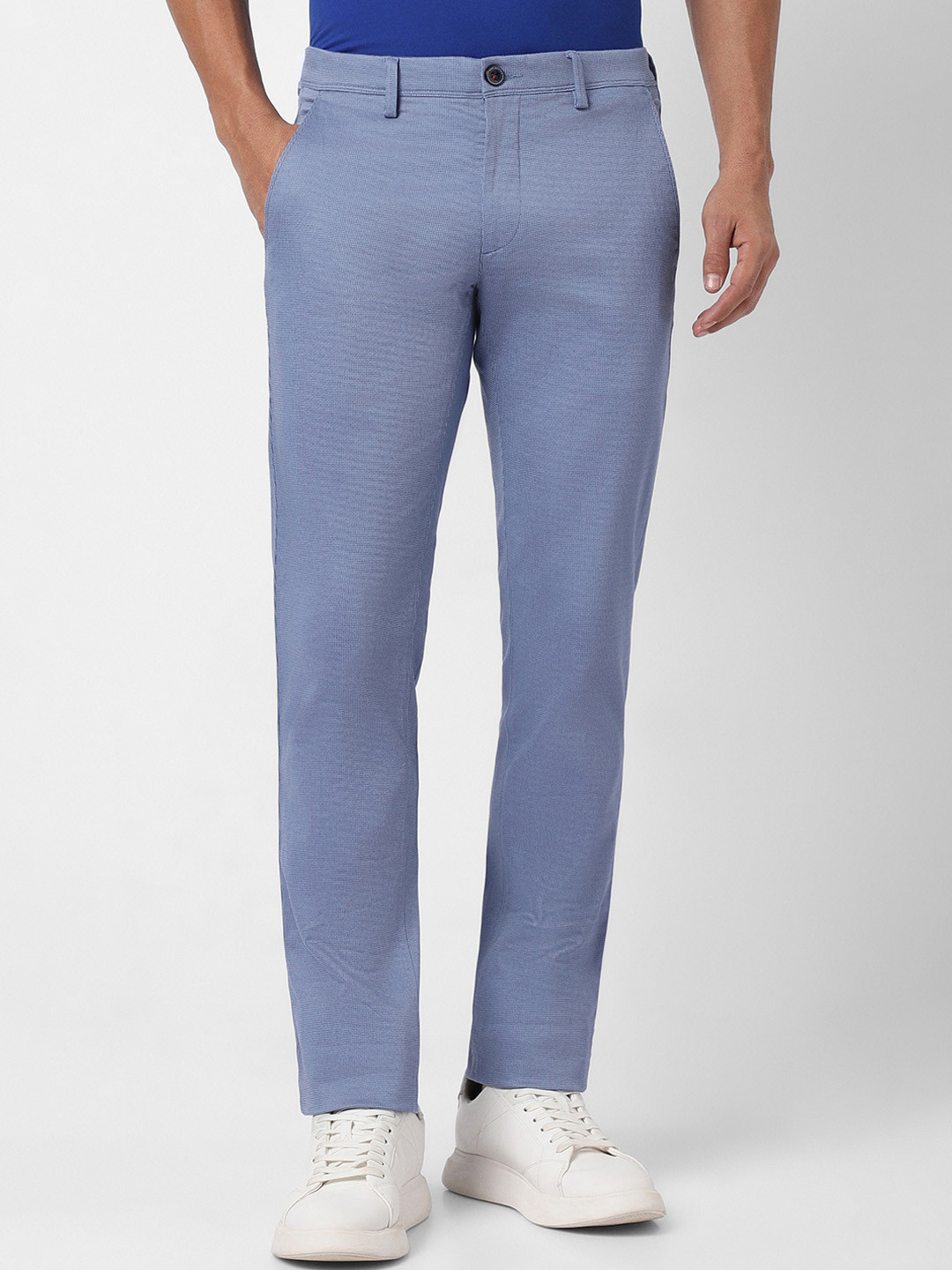 

Van Heusen Sport Men Mid Rise Slim Fit Plain Cotton Chinos Trousers, Blue