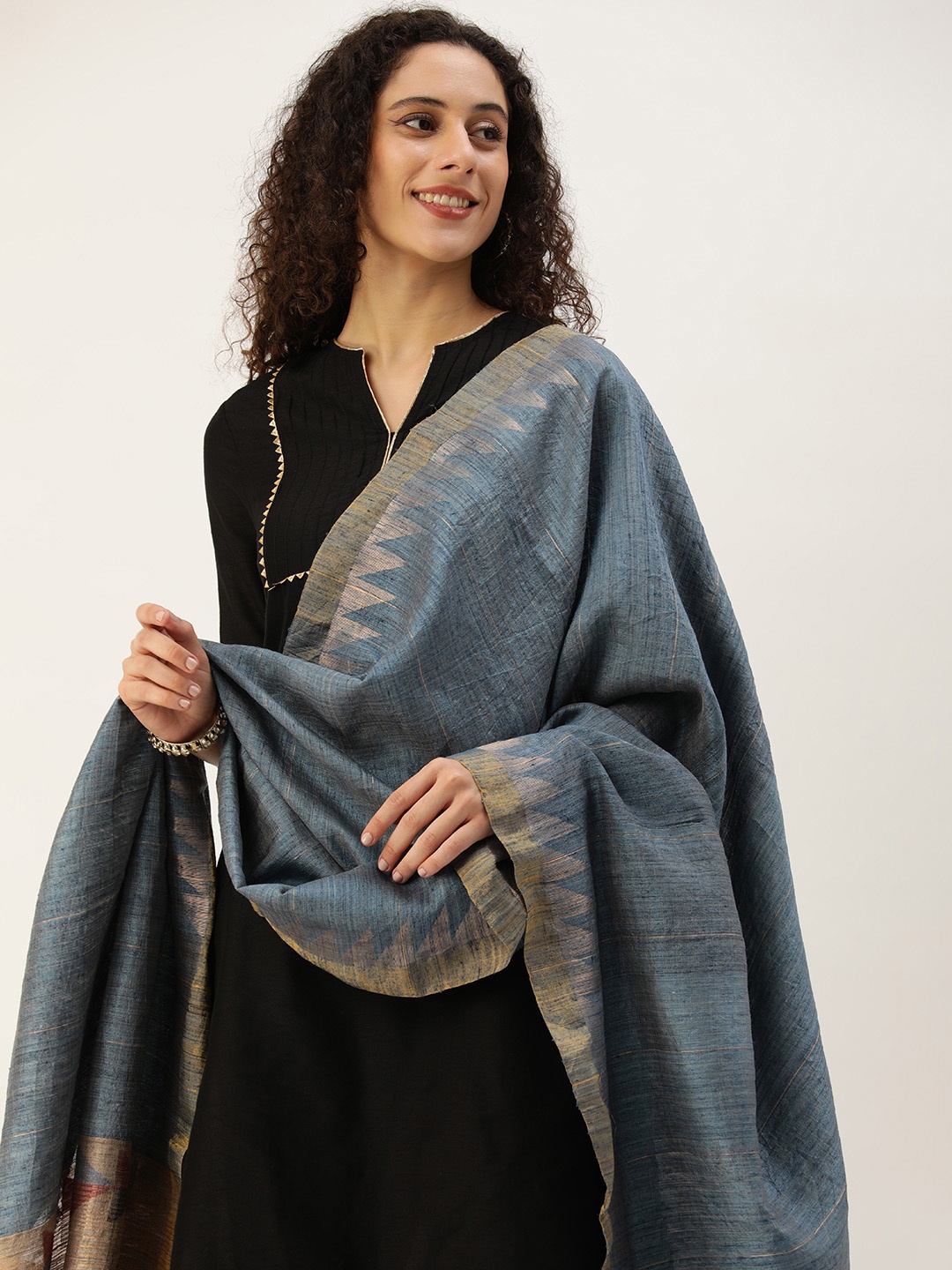 

ArtEastri Geometric Printed Matka Silk Jamdani Dupatta, Blue
