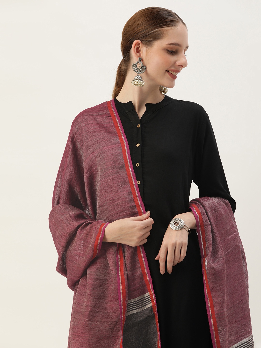 

ArtEastri Solid Matka Silk Zari Dupatta, Maroon