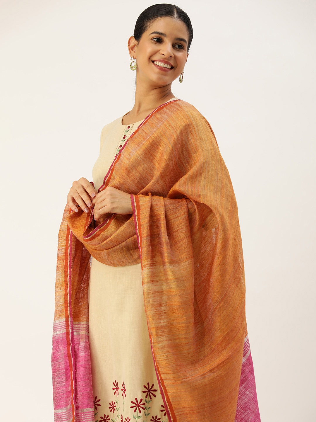 

ArtEastri Solid Matka Silk Zari Dupatta, Magenta