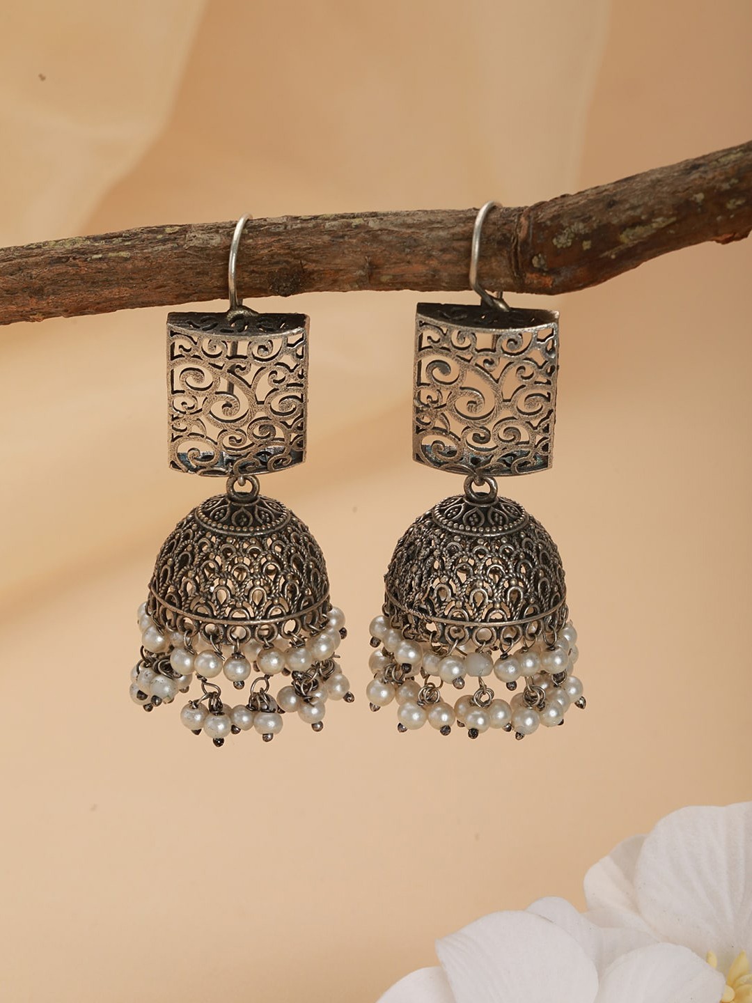 

Anouk Silver-Plated Pearl Studded Dome Shaped Jhumkas Earrings