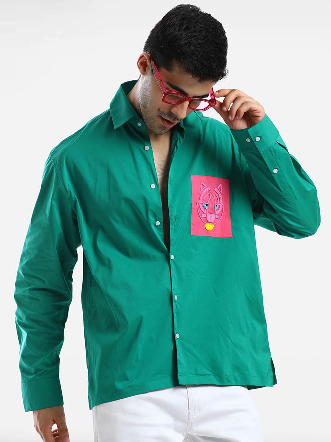 

Komal Kothari Comfort Spread Collar Cotton Applique Oversized Shirt, Green