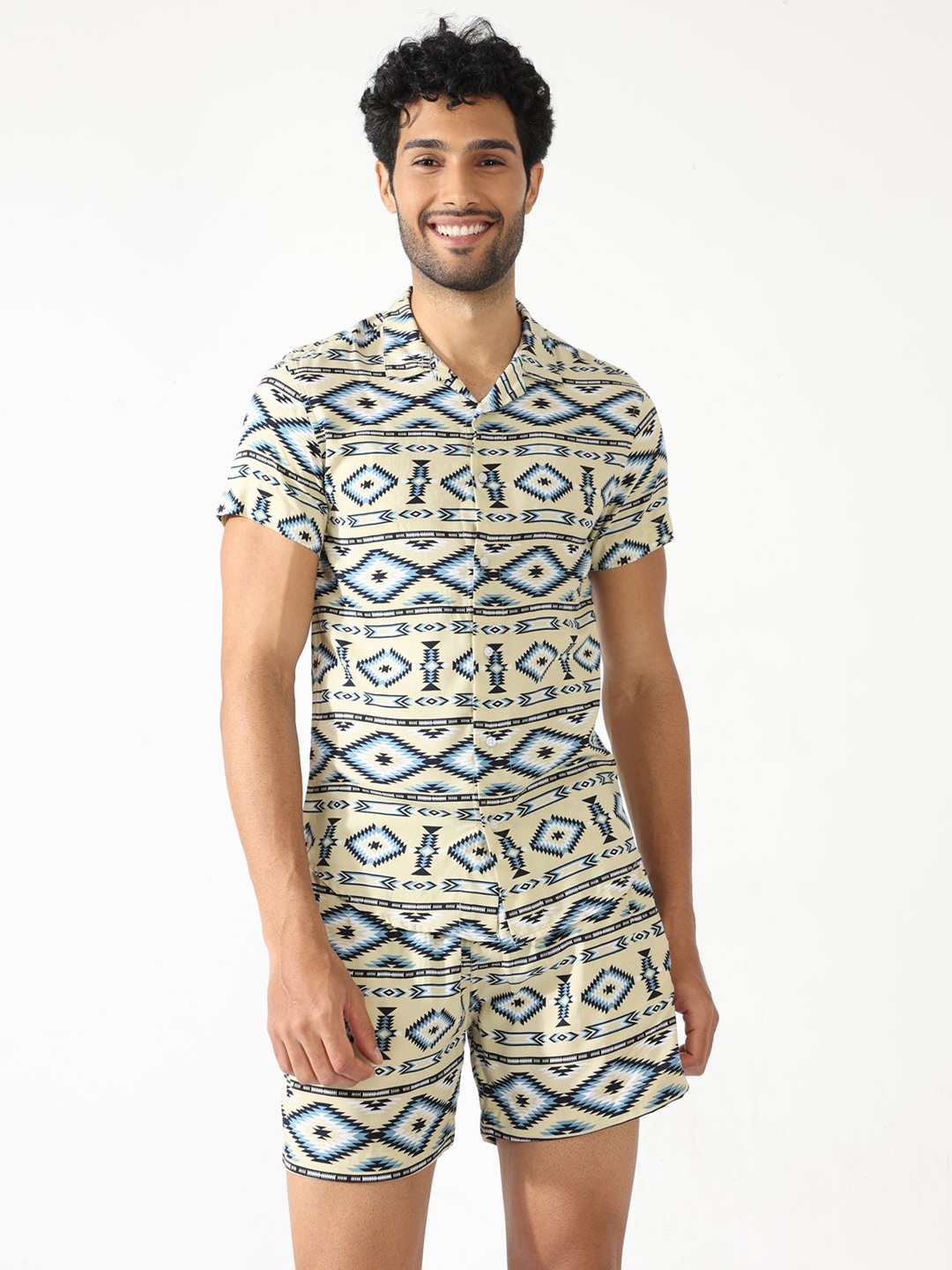 

BADMAASH Geometric Printed Alpaca Shirt & Shorts Co-Ord, Cream