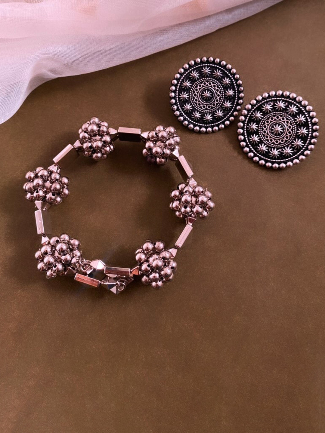 

ATIBELLE Set Of 2 Silver-Plated Artificial Beads Jewellery Set