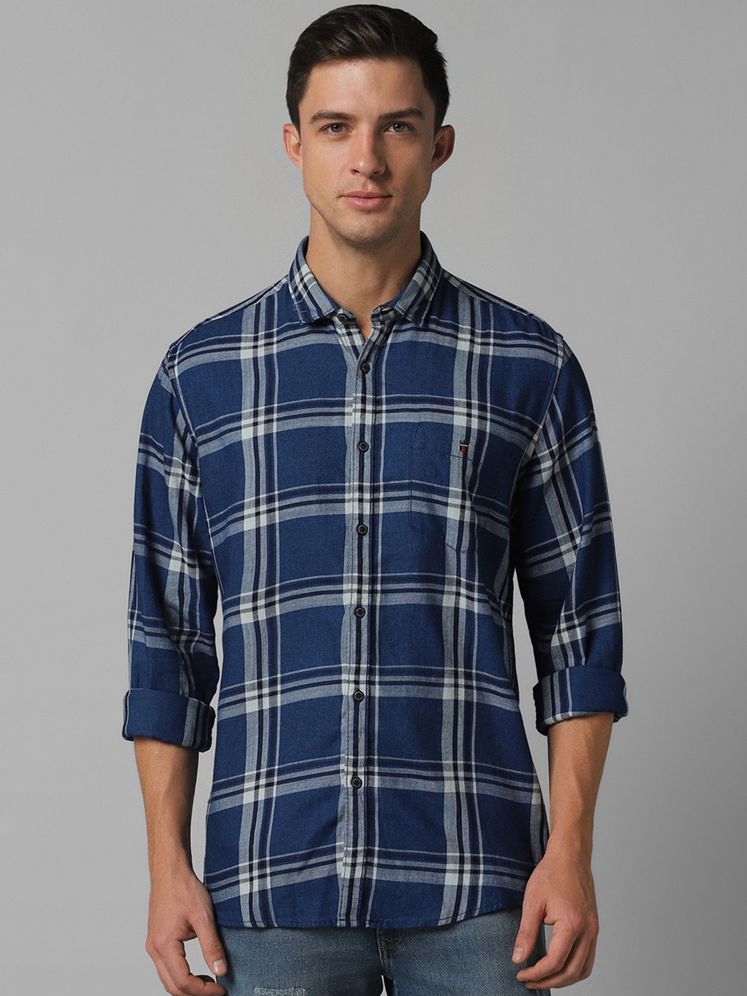 

Louis Philippe Jeans Checked Pure Cotton Slim Fit Shirt, Navy blue