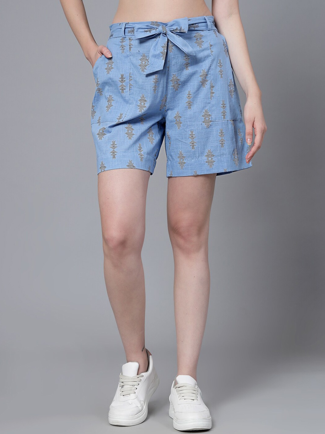 

Ramas Women Conversational Printed Cotton Shorts, Blue