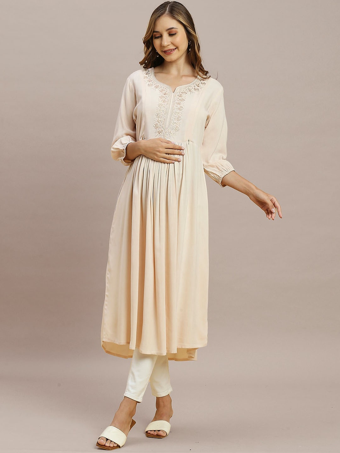 

MomToBe Floral Yoke Designed Thread Work Pleated Anarkali Maternity Kurta, Peach