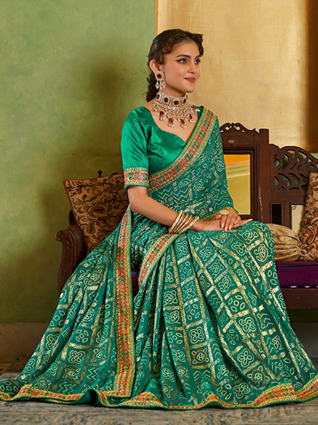 

RAJGRANTH Bandhani Printed Pure Georgette Bandhani Saree, Green