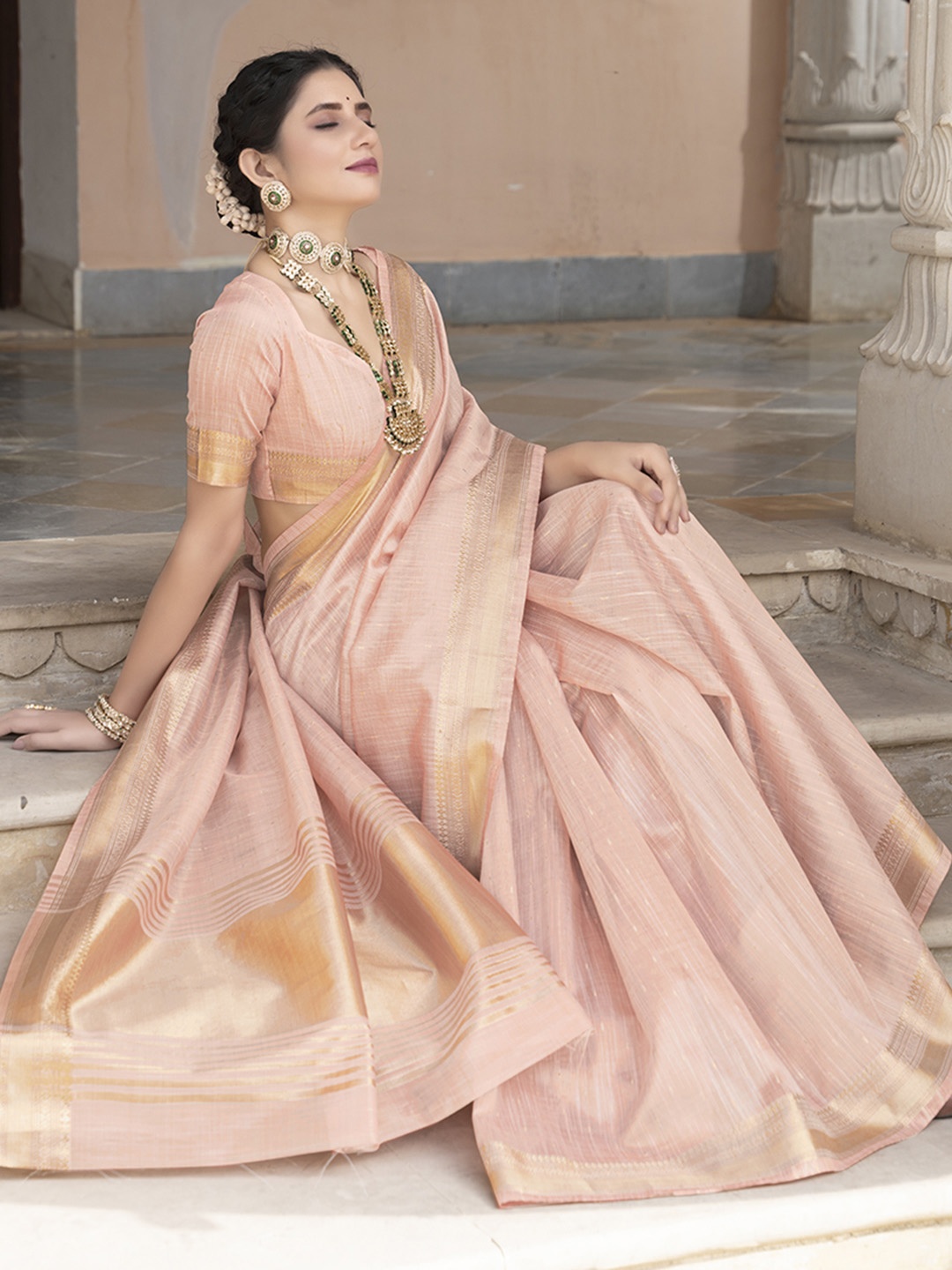 

RAJGRANTH Woven Design Zari Silk Cotton Saree, Peach