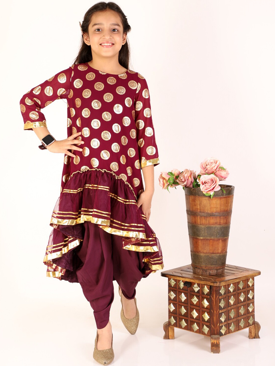 

BAESD Girls Ethnic Motifs Printed Regular Kurta With Dhoti Pants, Red
