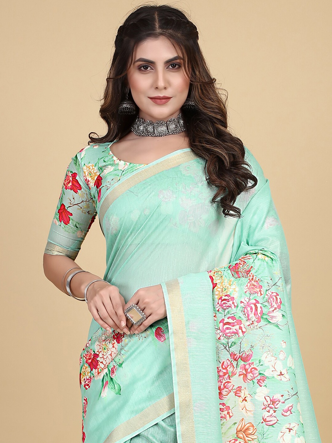 

Sangria Sea Green Floral Printed Saree, Blue