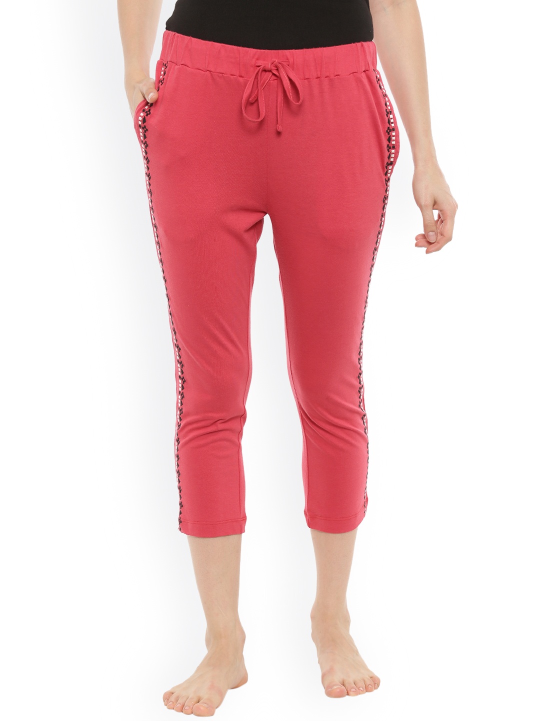

Mystere Paris Women Pink Solid Regular Fit Capris