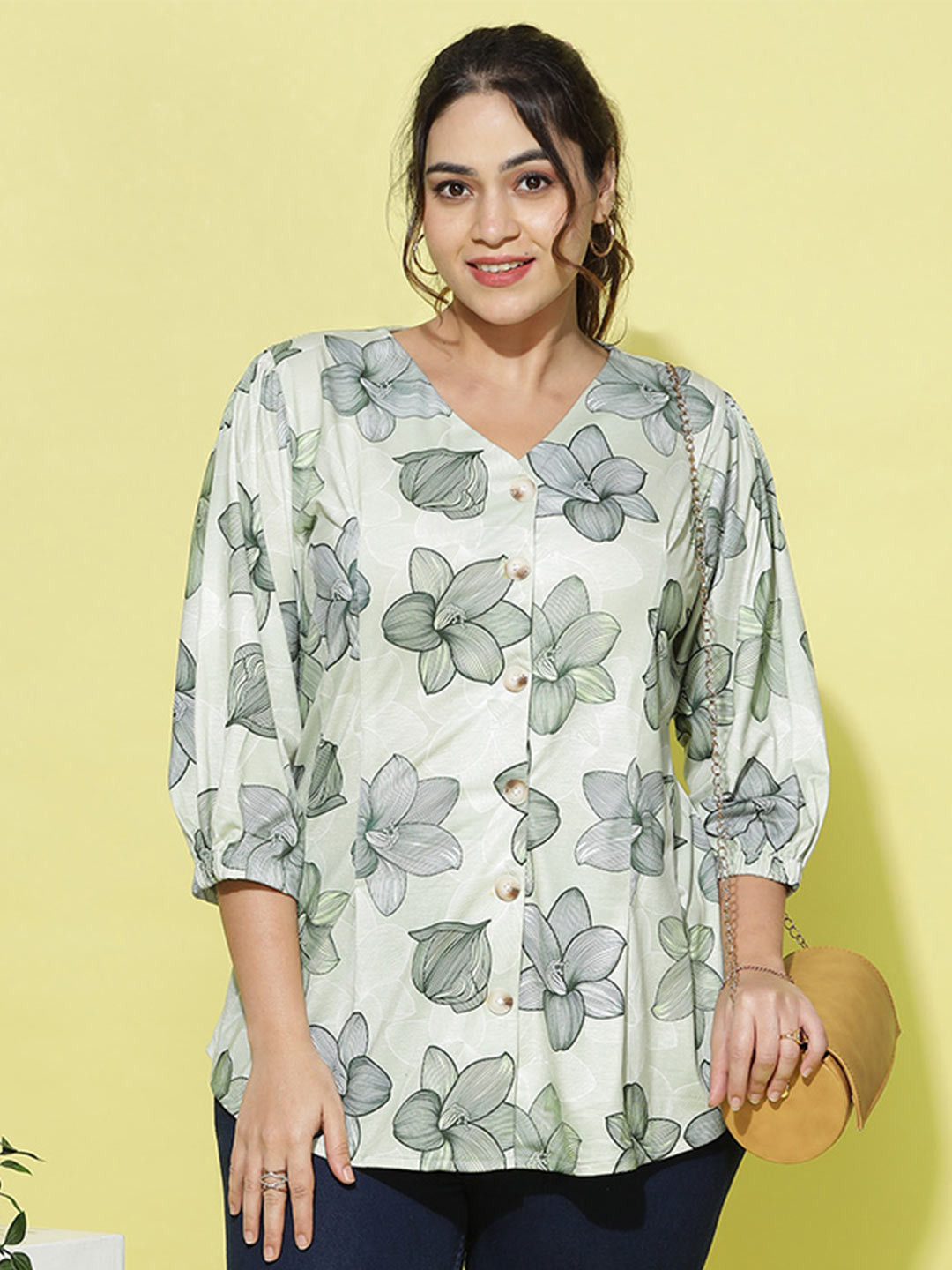 

9shines Label Plus Size Floral Printed Regular Top, Green