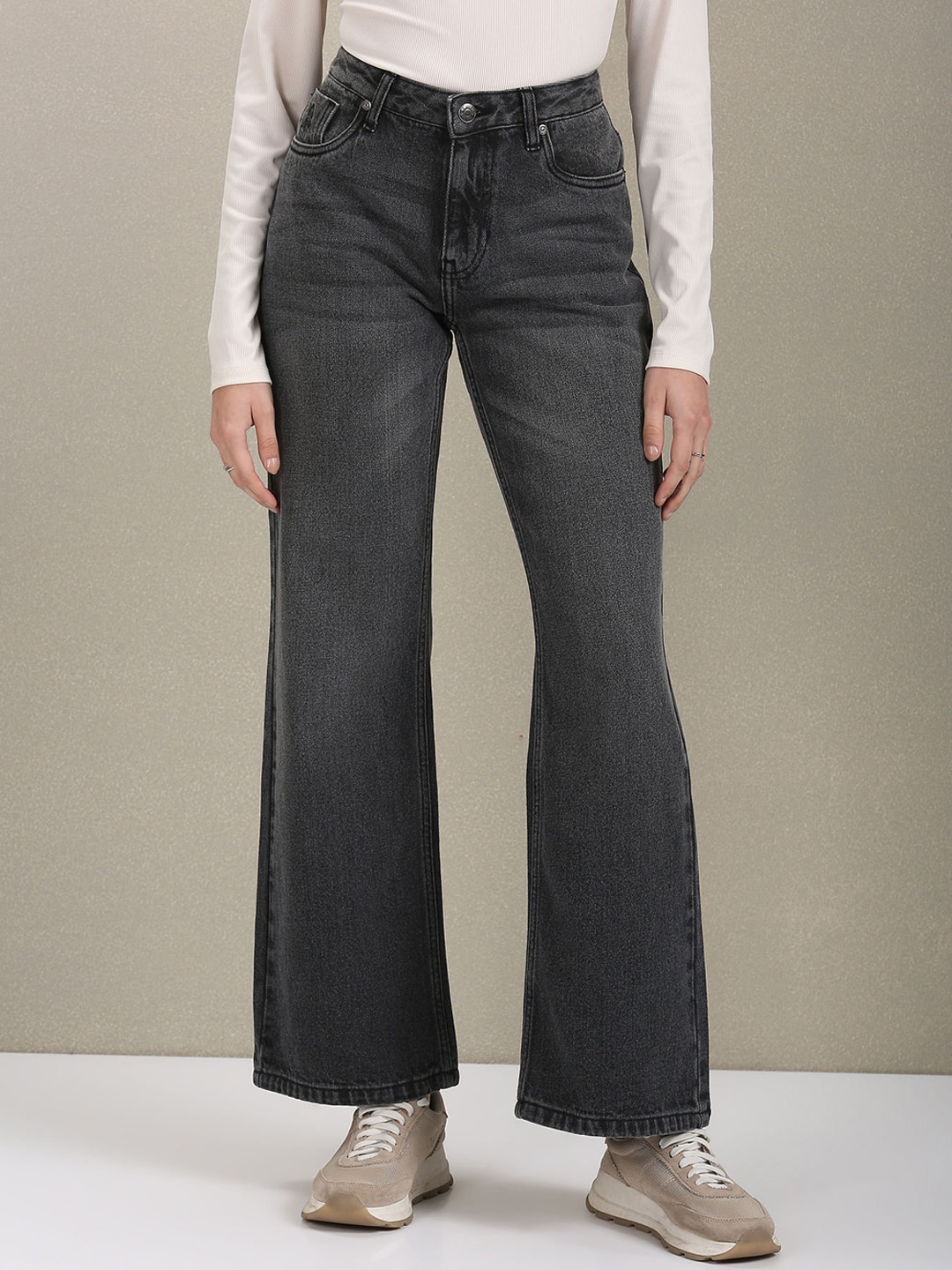 U.S. Polo Assn. Women Bootcut Clean Look Light Fade Jeans, Grey