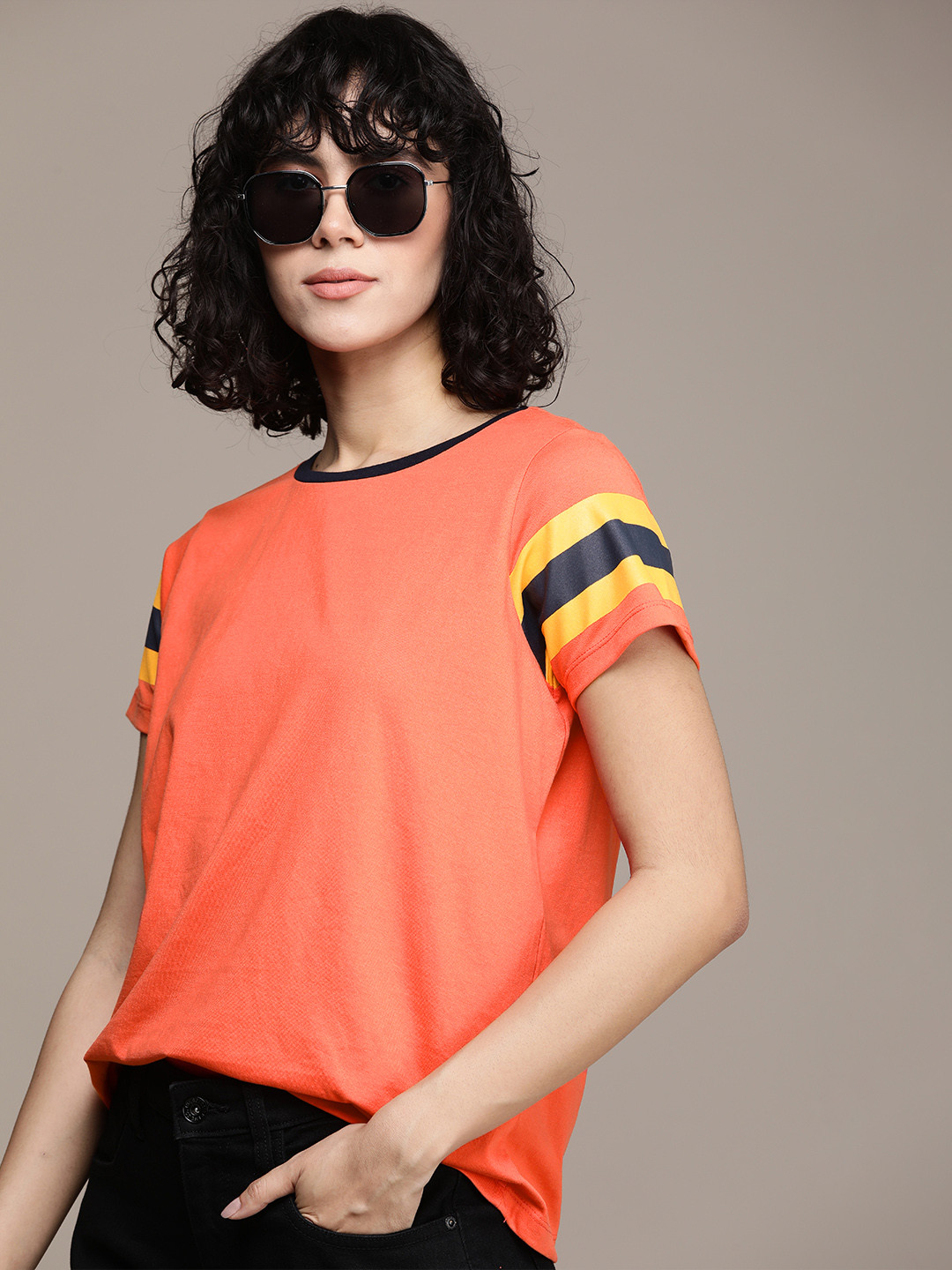 

The Roadster Life Co. Short Sleeves Round Neck T-shirt, Red