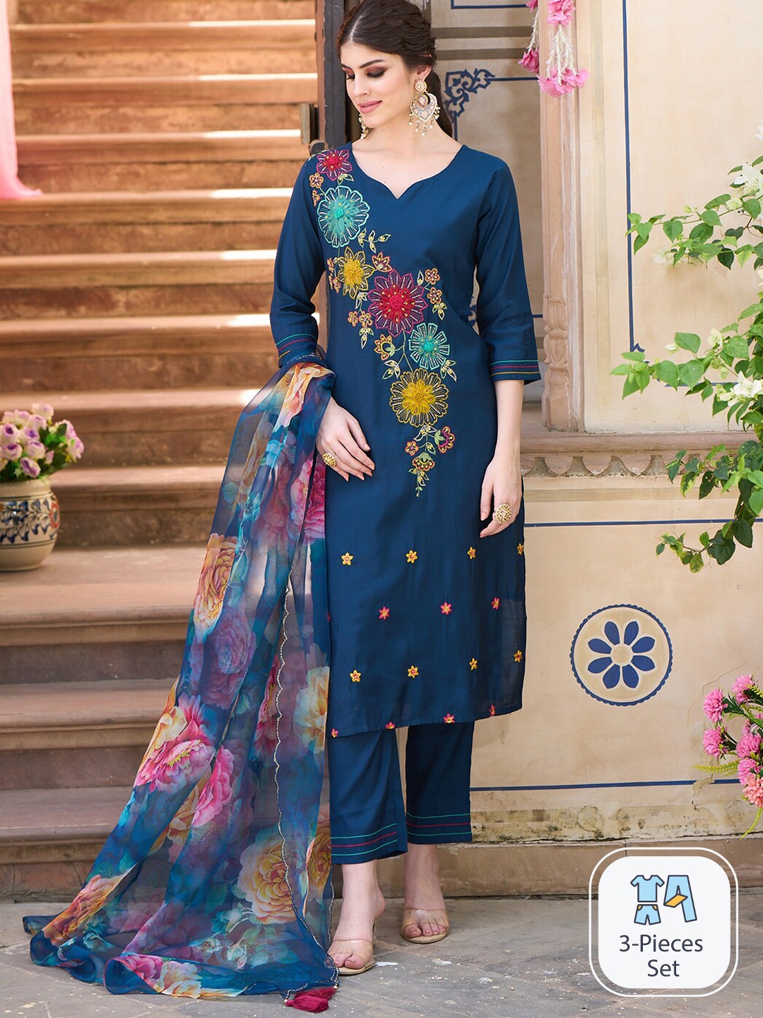 

Indo Era Floral Embroidered Regular Thread Work Kurta With Trousers & Dupatta, Blue