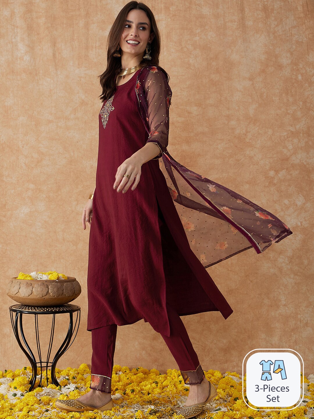 

Sangria Embroidered Kurta With Trouser & Shrug, Purple