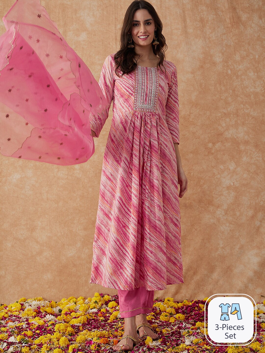 

Sangria Leheriya printed Thread Work A-Line Kurta With Trouser & Dupatta, Pink