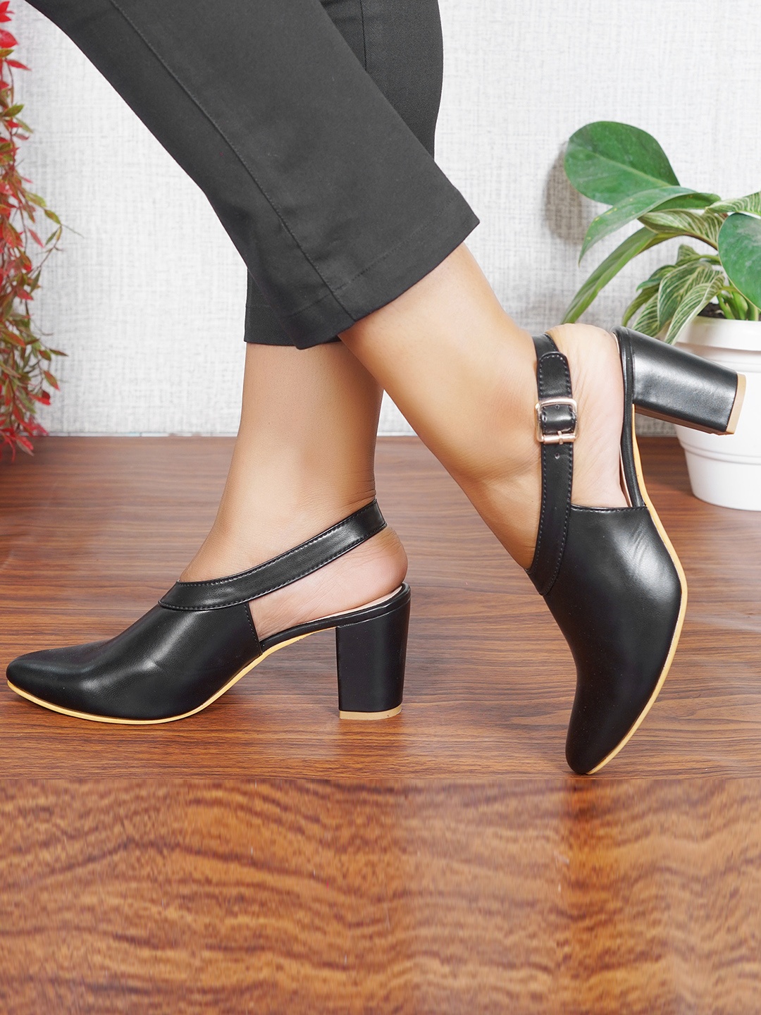 

JM Looks Pointed Toe Block Mules With Buckle Closure, Black