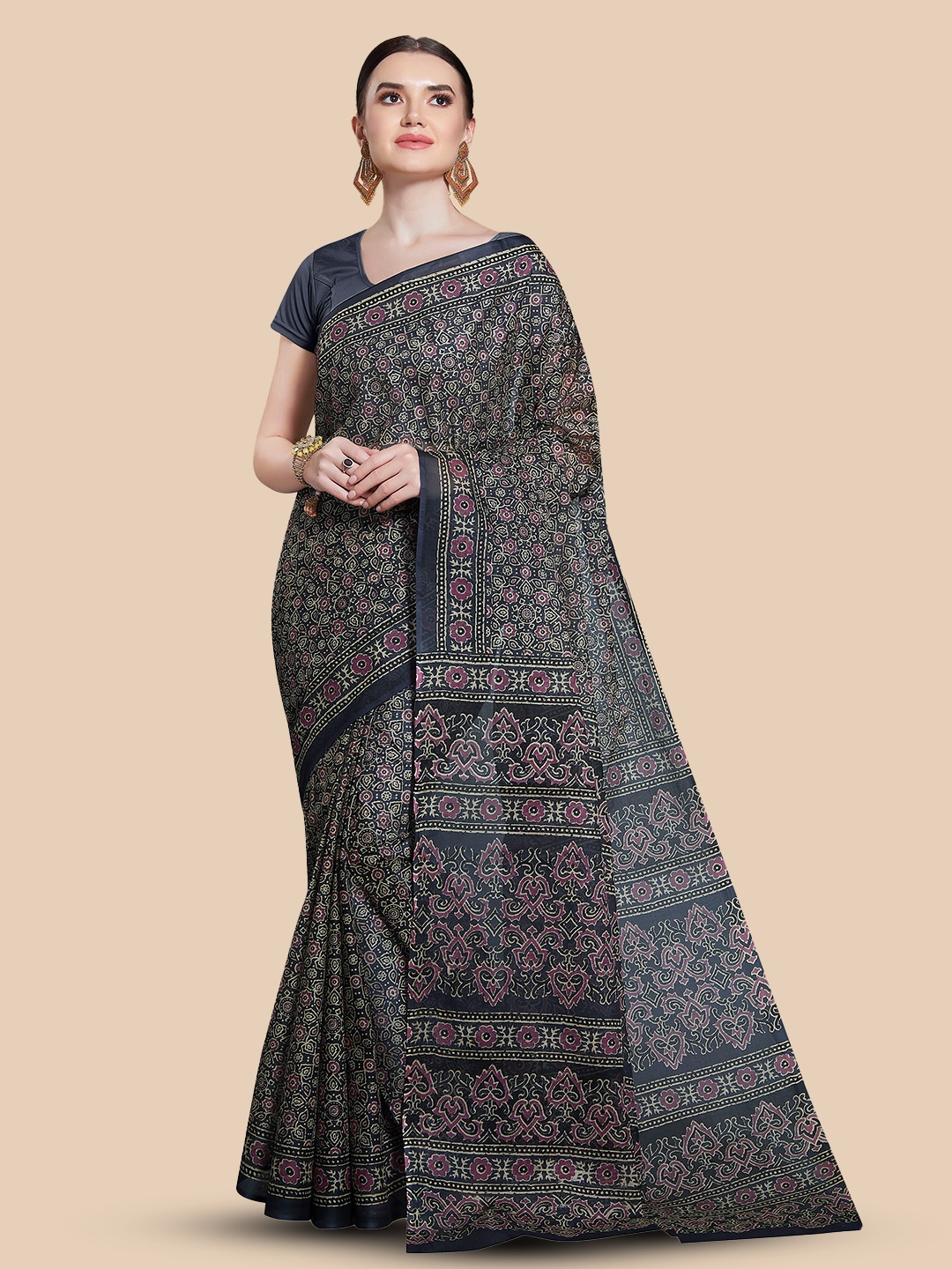 

Rani Saahiba Ethnic Motifs Printed Pure Cotton Block Print Saree, Grey