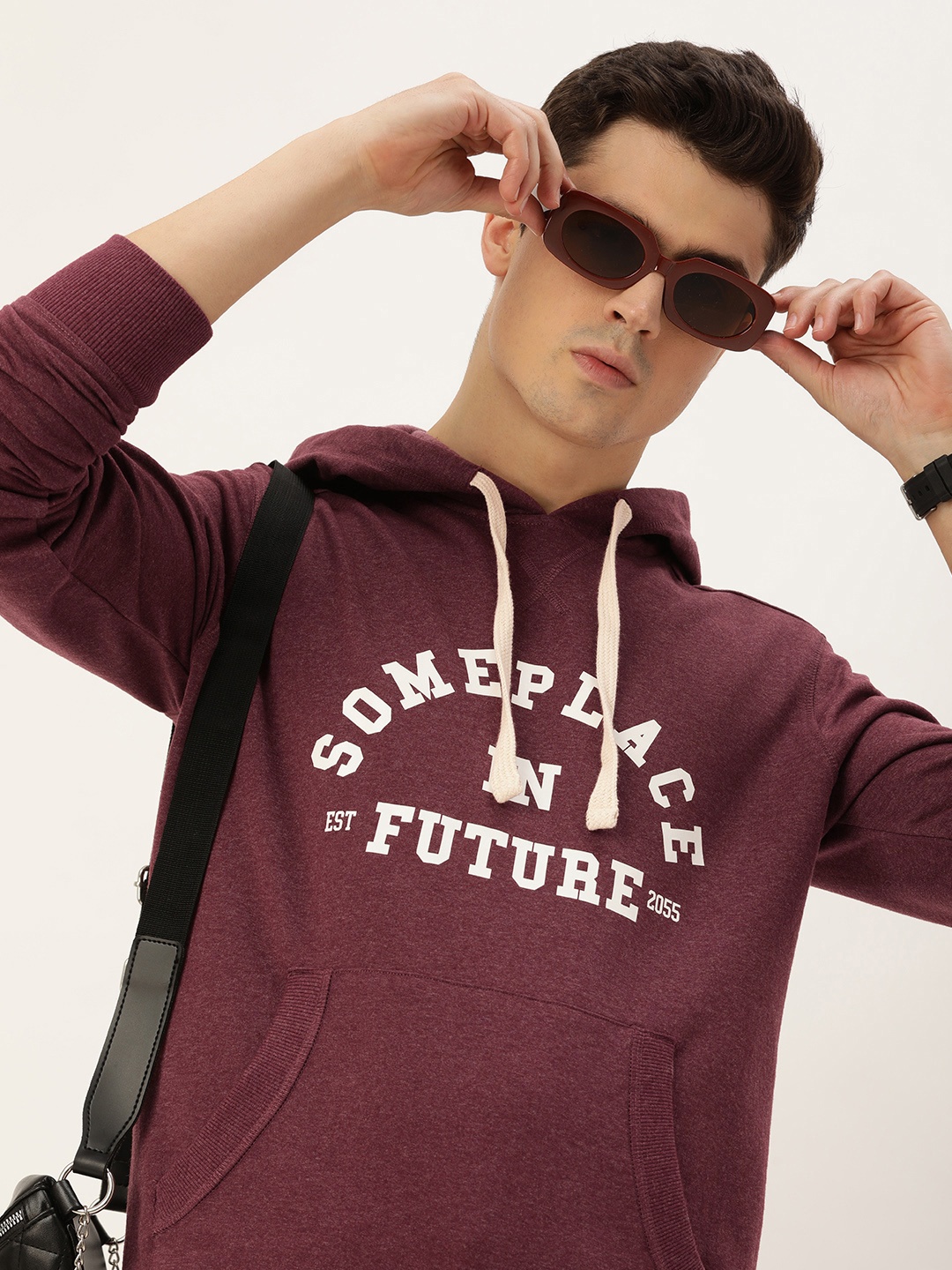 

Kook N Keech Men Typography Printed Hooded Sweatshirt, Maroon