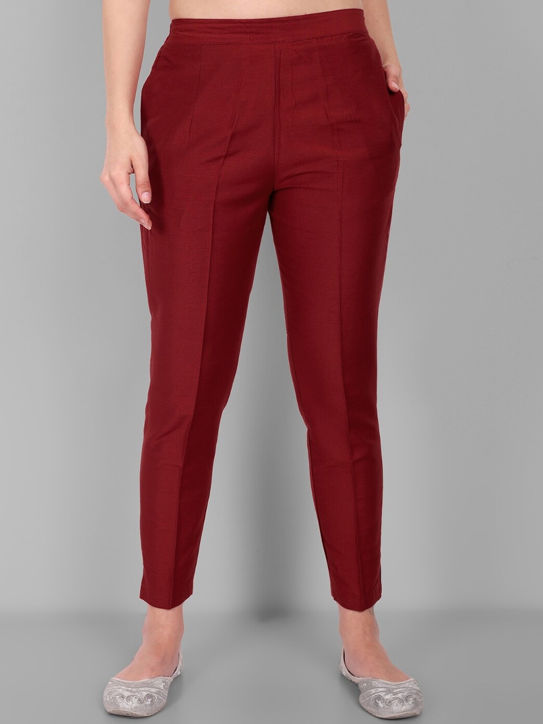 

Mera Rang Women Mid-Rise Cropped Ethnic Trousers, Maroon