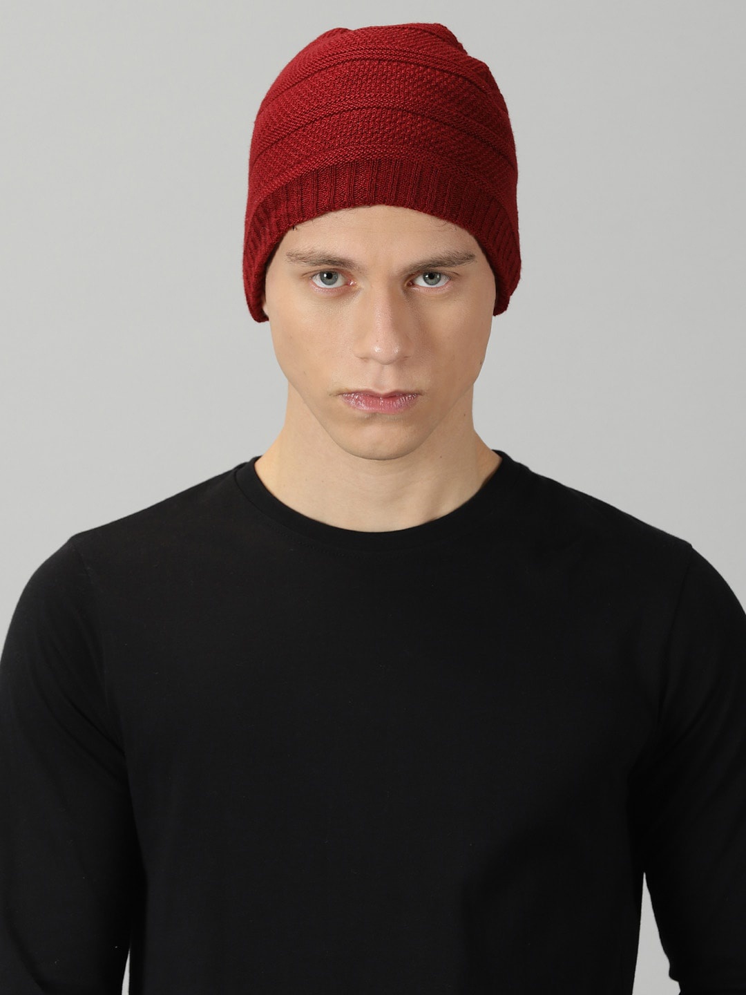 

Rodzen Men Self Design Woollen Beanie, Maroon