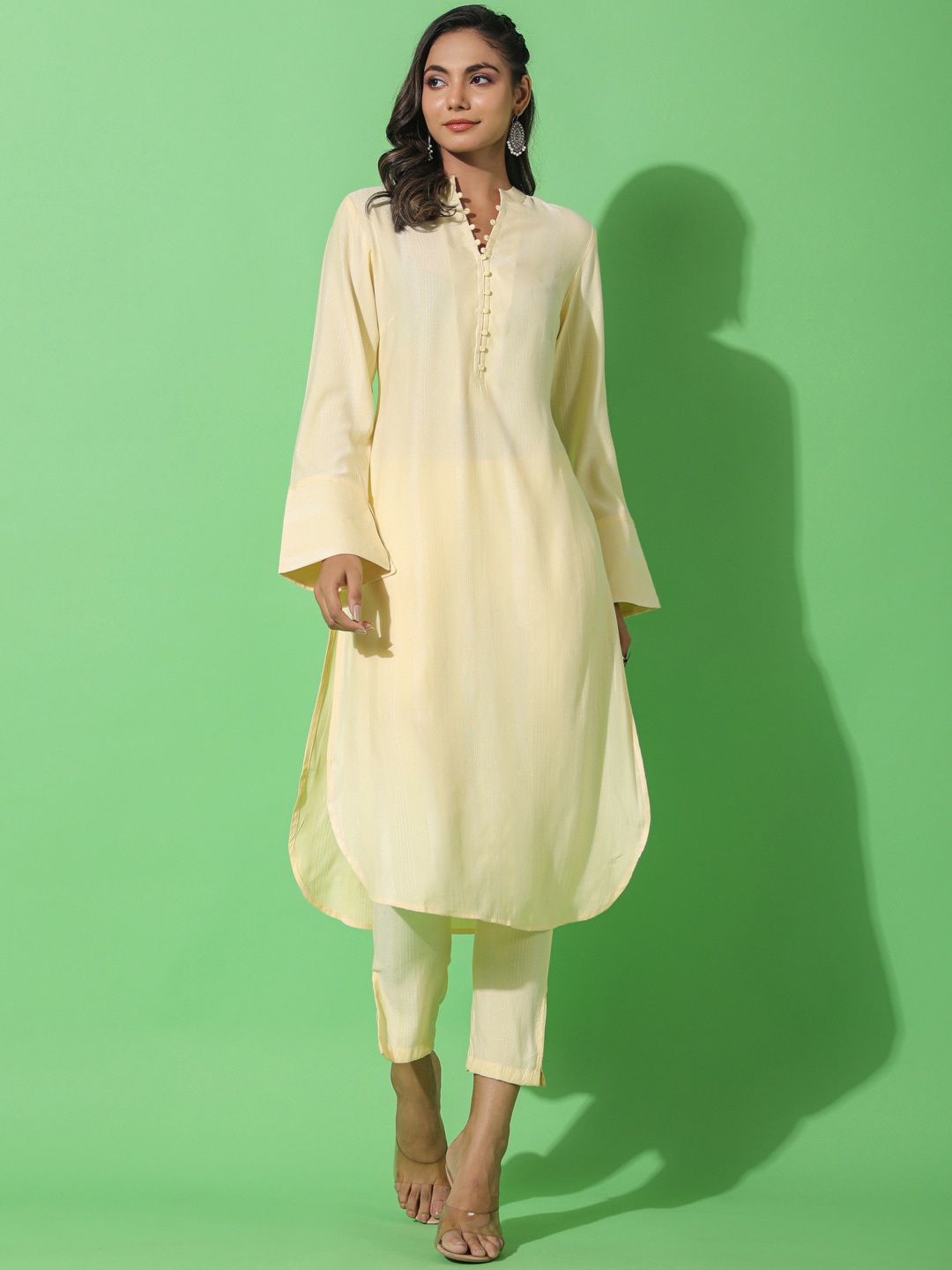 

HERE&NOW Mandarin Collar Bell Sleeves Straight Kurta with Trousers, Yellow