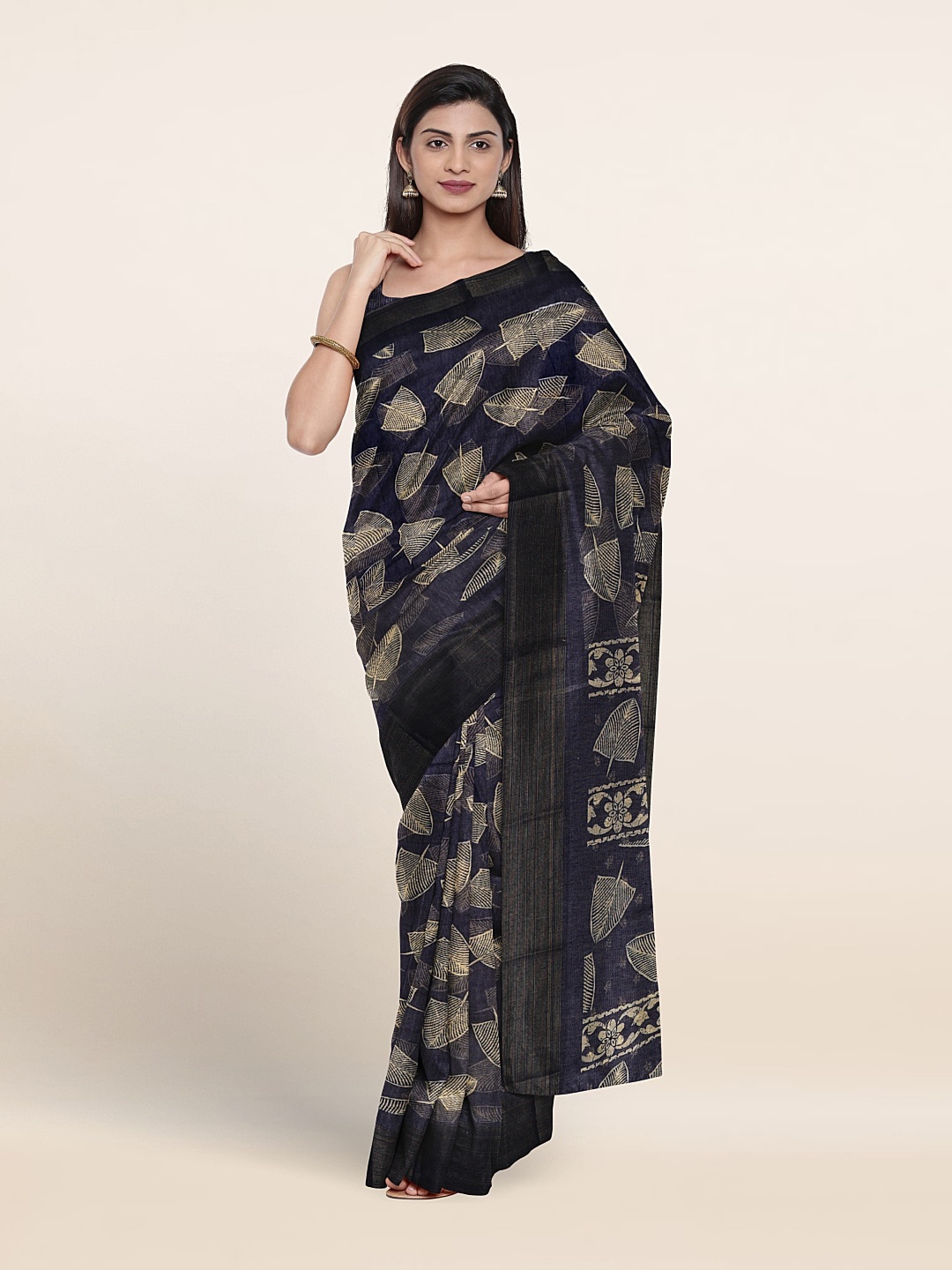 

Pothys Floral Printed Saree, Navy blue