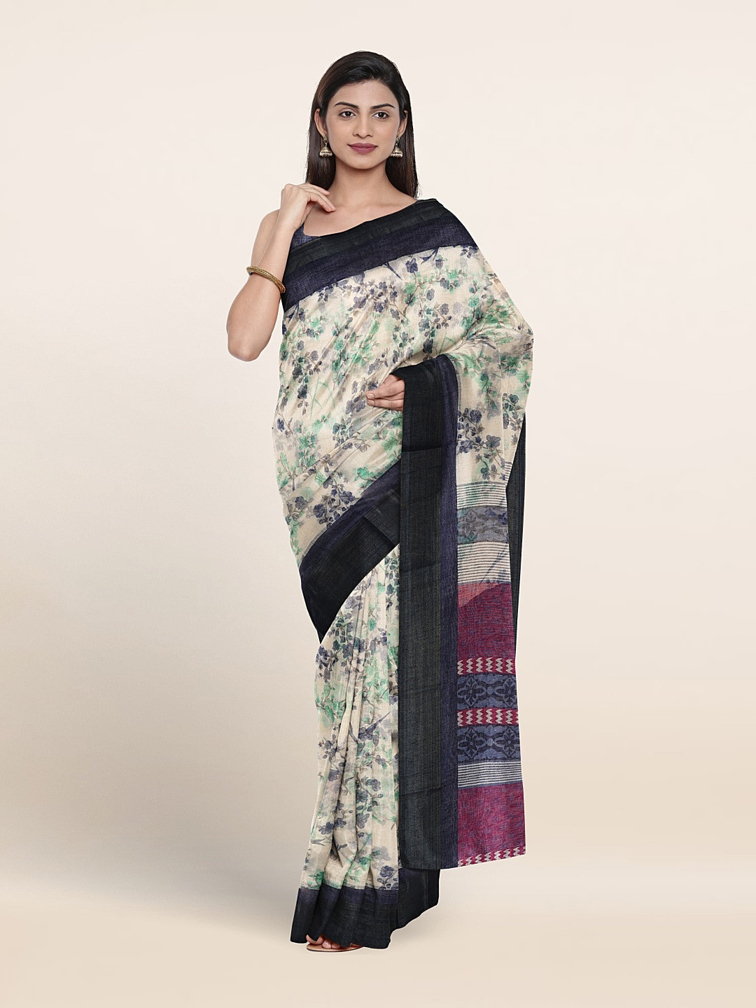 

Pothys Floral Printed Cotton Blend Saree, Cream