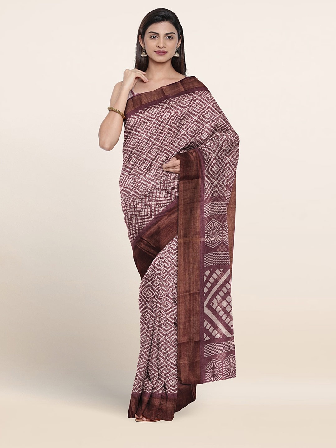 

Pothys Geometric Printed Zari Saree, Violet