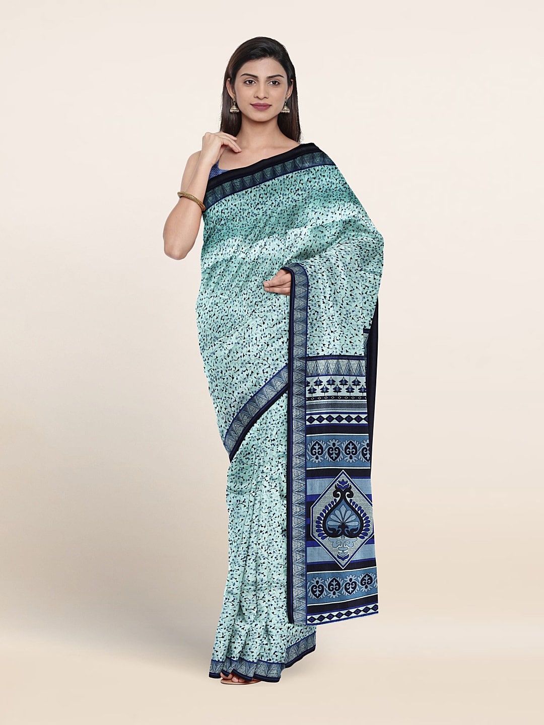 

Pothys Floral Printed Saree, Blue