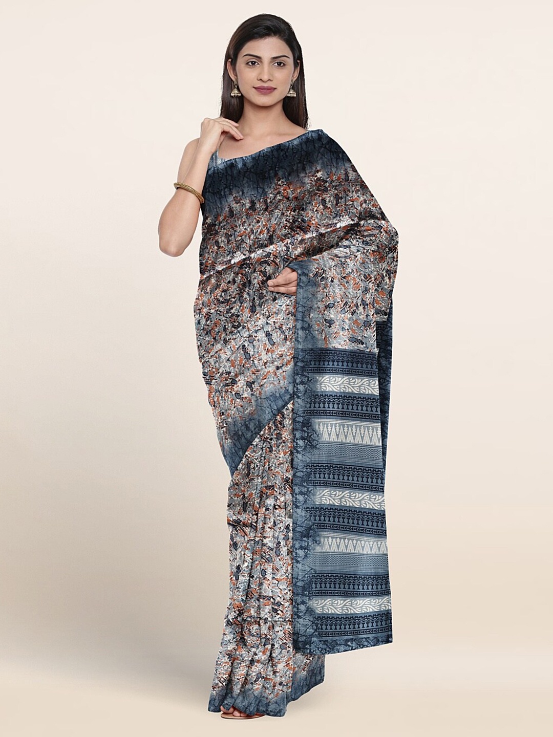 

Pothys Abstract Printed Saree, Grey