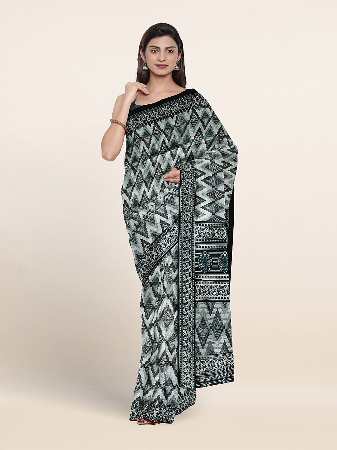 

Pothys Geometric Printed Saree, Blue