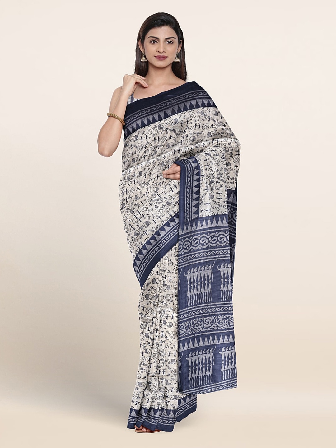 

Pothys Ethnic Motifs Printed Saree, White