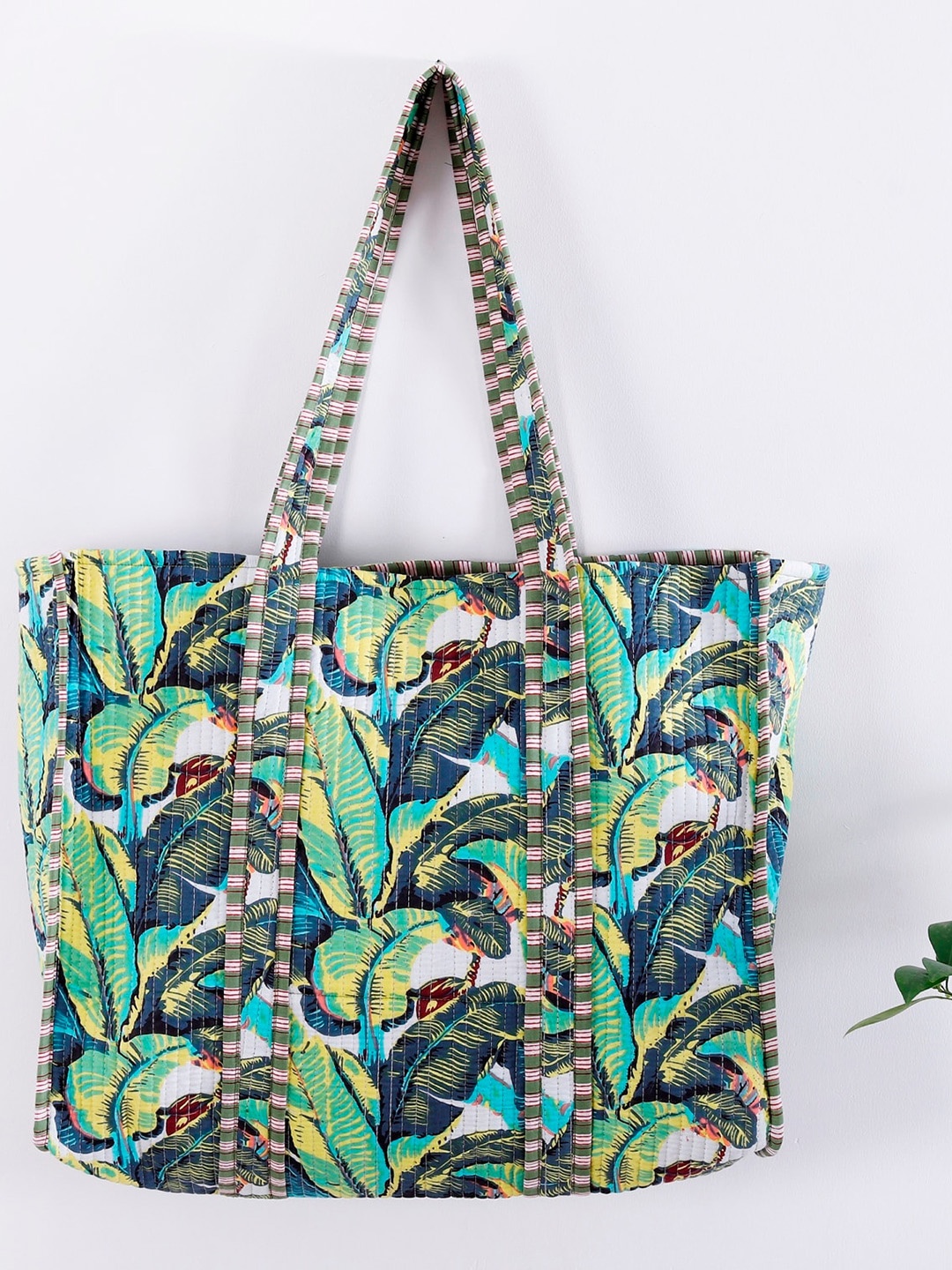 

HANDICRAFT PALACE Leaf Printed Shopper Tote Bag, Green