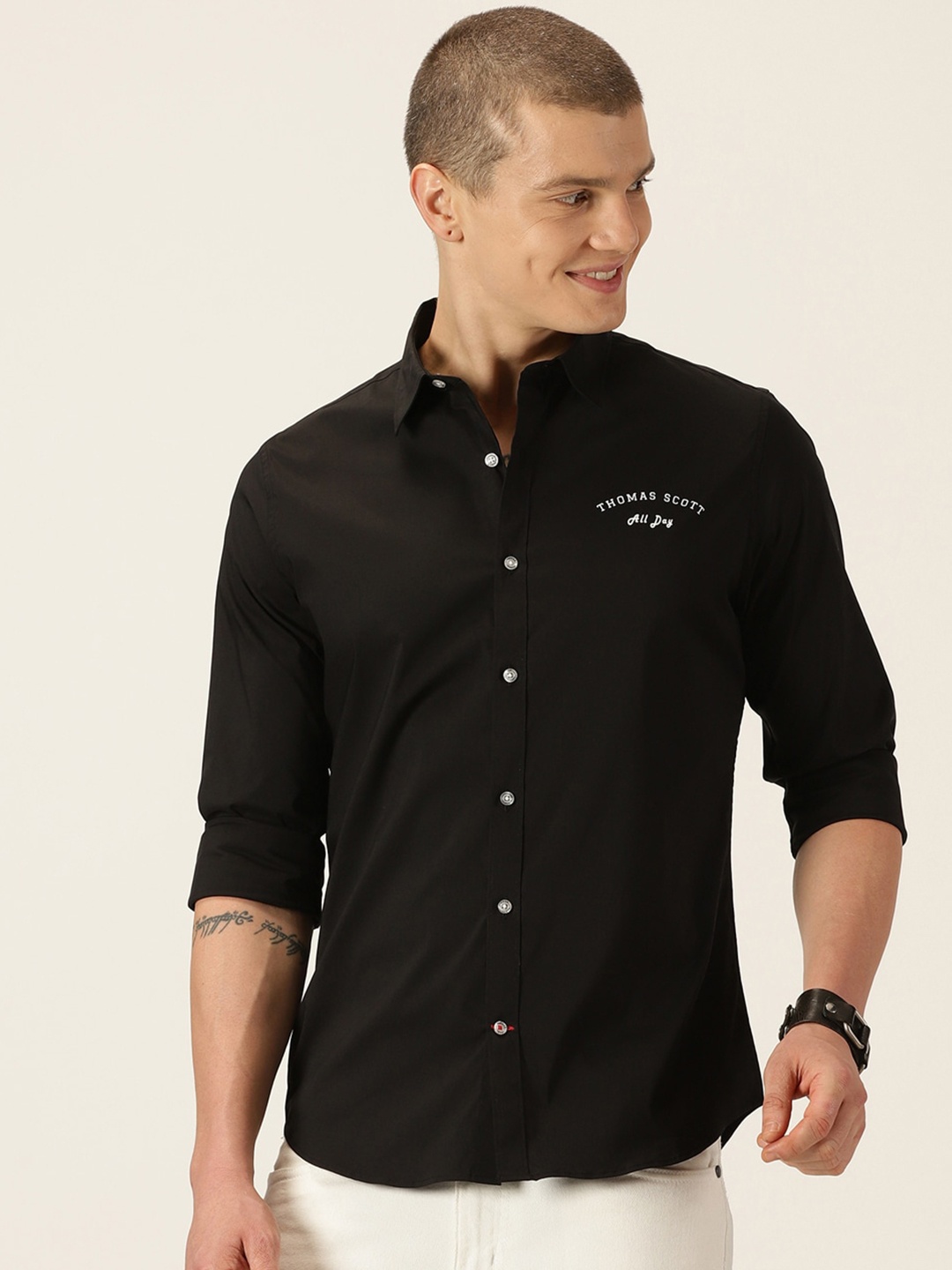 

Thomas Scott Classic Slim Fit Spread Collar Long Sleeve Casual Shirt, Black