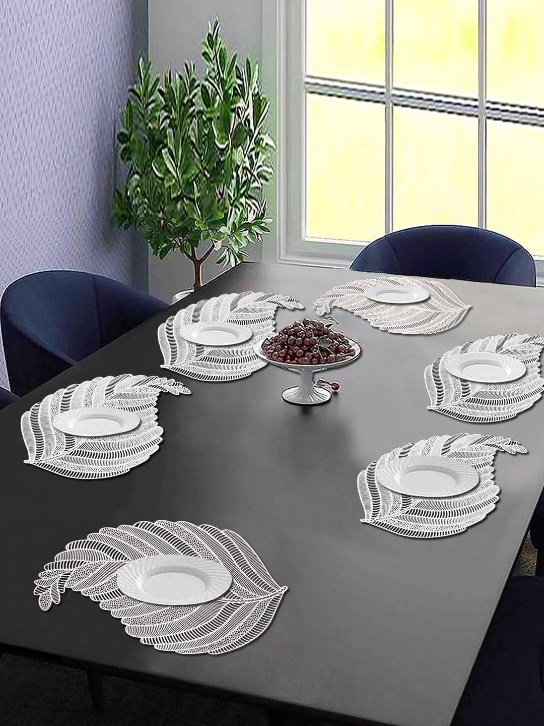 

Dakshya Industries Grey 6-Pieces Floral Rectangular Table Placemats