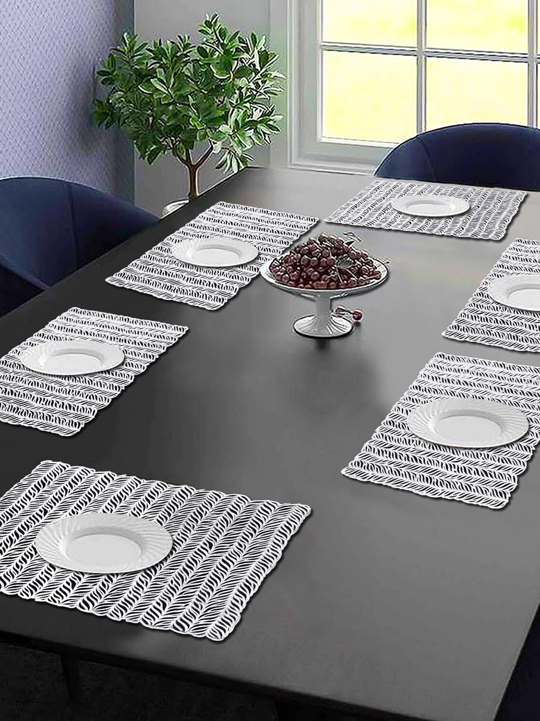 

Dakshya Industries Grey 6-Pieces Floral Rectangular Table Placemats