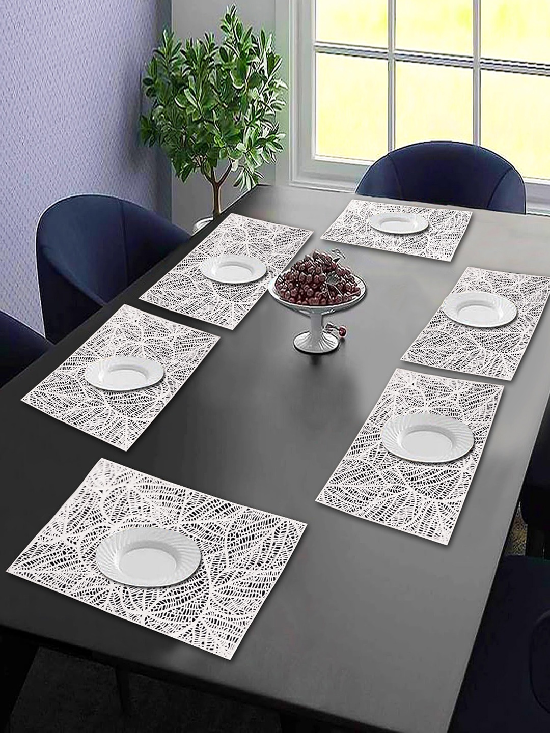 

Dakshya Industries Silver Toned 6 Pieces Floral Rectangular Table Placemats