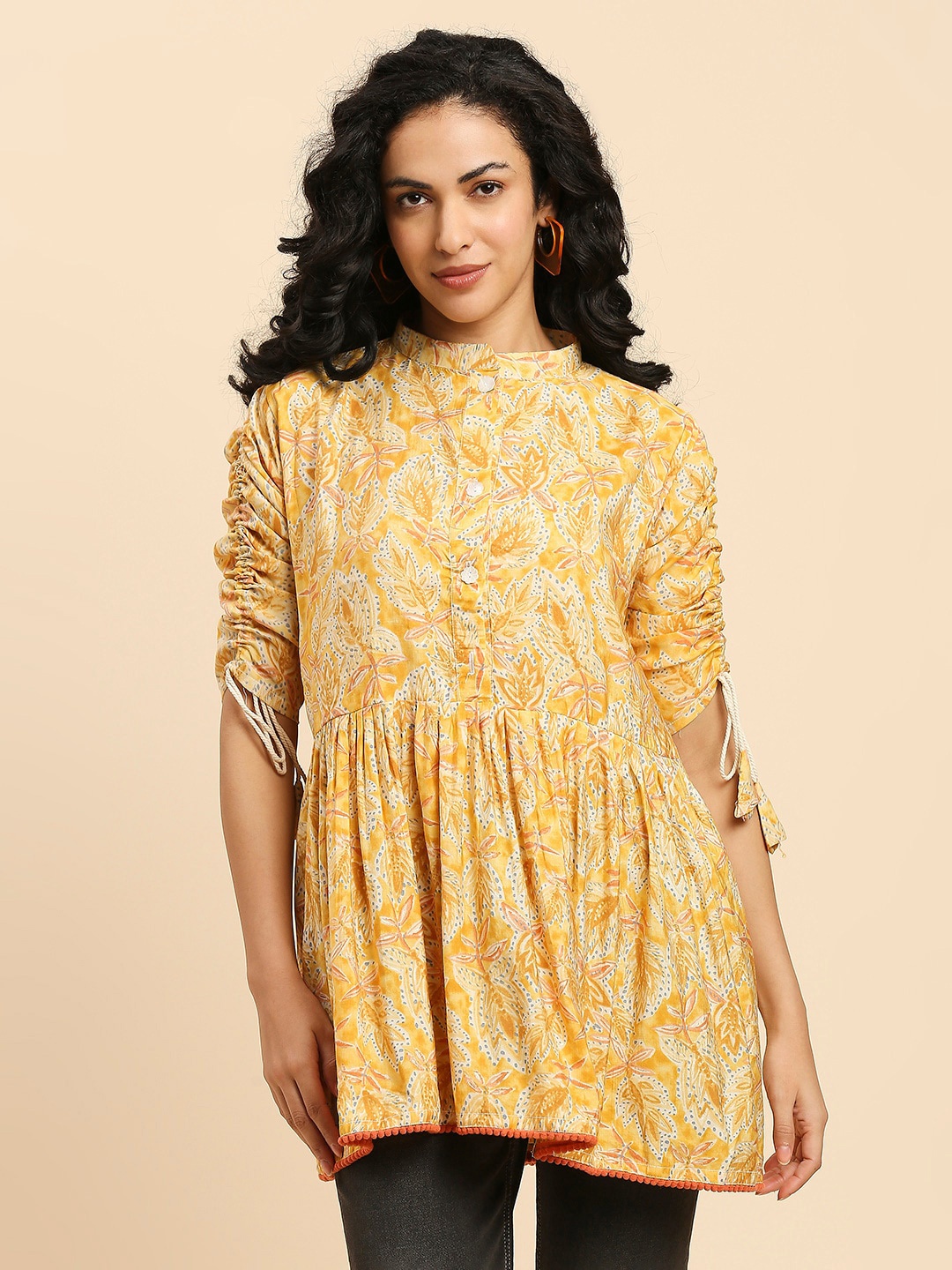 

GUFRINA Floral Printed Band Collar Longline Top, Yellow